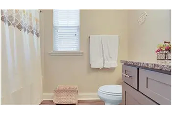 $2950 : Rental property with 4 bedro image 10