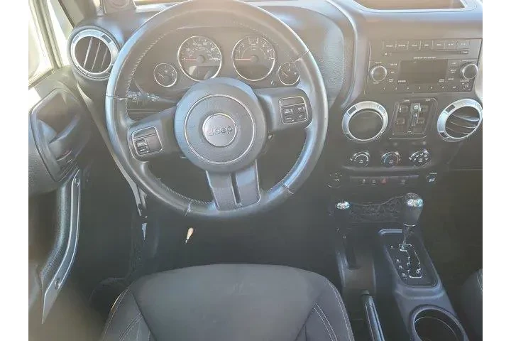 $19995 : Jeep Wrangler Unlimited 2013 image 10