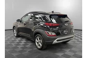 $20988 : Hyundai KONA 2023 AWD SEL 4d thumbnail