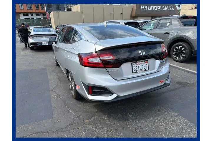 $20793 : Honda Clarity Plug-In Hybrid image 3