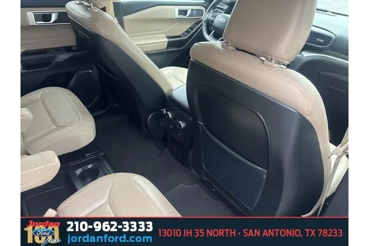 $17635 : Ford Explorer 2020 XLT 4dr S image 9