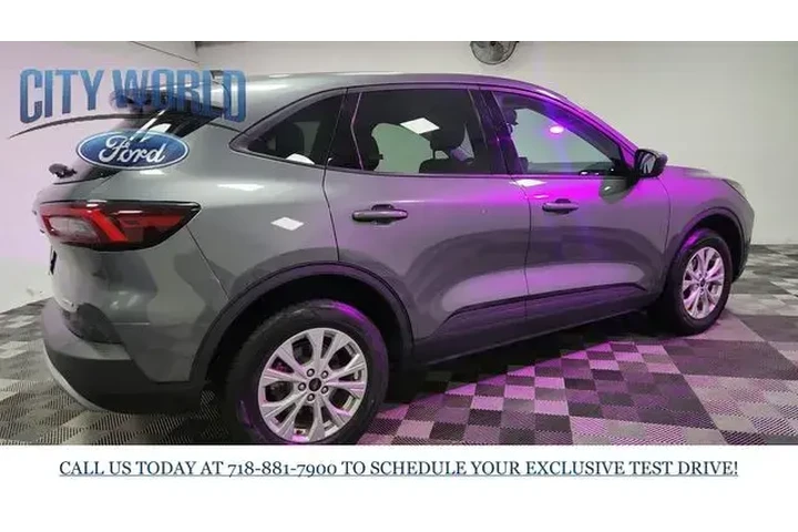 $23368 : Ford Escape 2025 AWD Active image 7