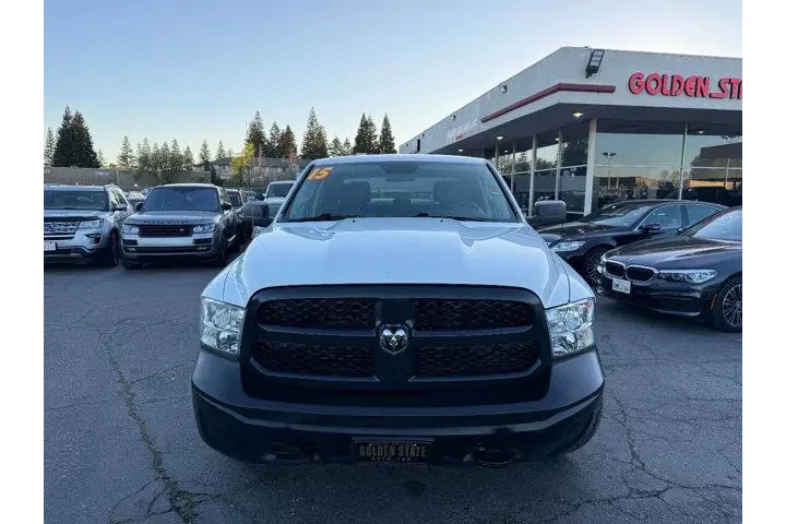 $19742 : Ram 1500 2015 4x4 Express 4d image 2