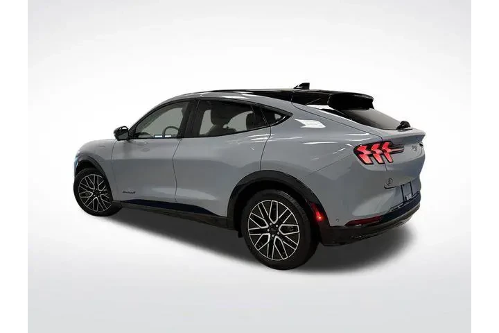 $31775 : Ford Mustang Mach-E 2024 AWD image 3