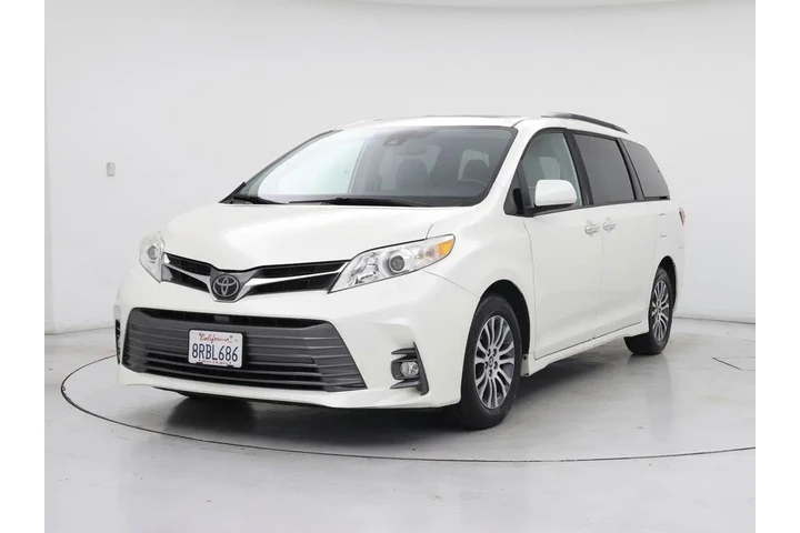 $31998 : Toyota Sienna 2019 XLE 7-Pas image 4