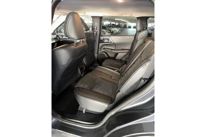 $24300 : Mitsubishi Outlander 2024 AW image 6