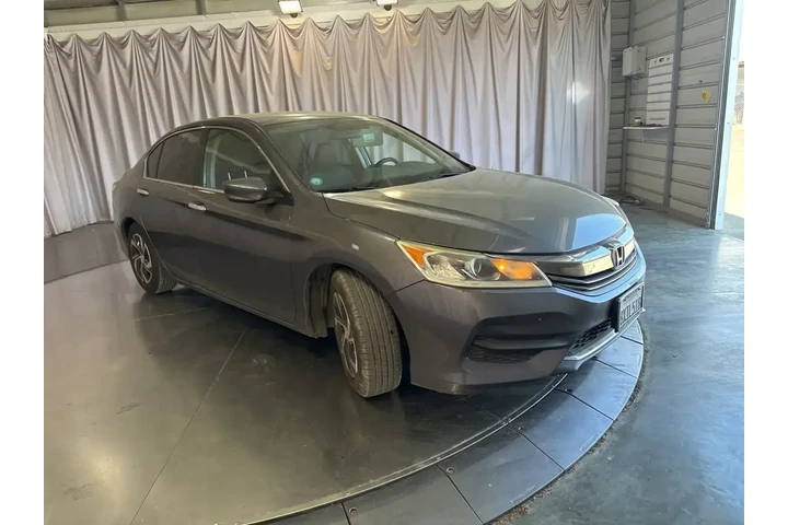 $10999 : Honda Accord 2017 LX 4dr Sed image 6