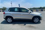 2014 Tiguan thumbnail