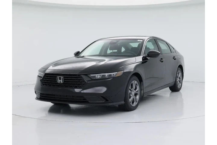 $26998 : Honda Accord 2024 EX 4dr Sed image 4