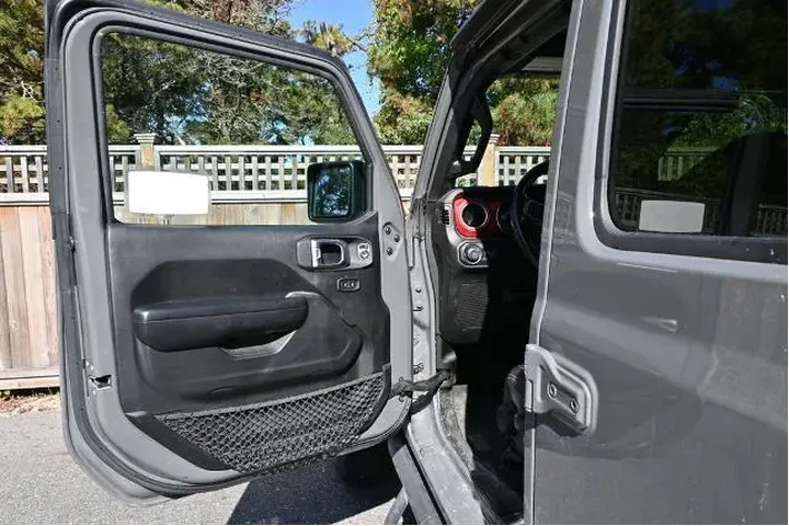 $32296 : Jeep Wrangler Unlimited 2019 image 8