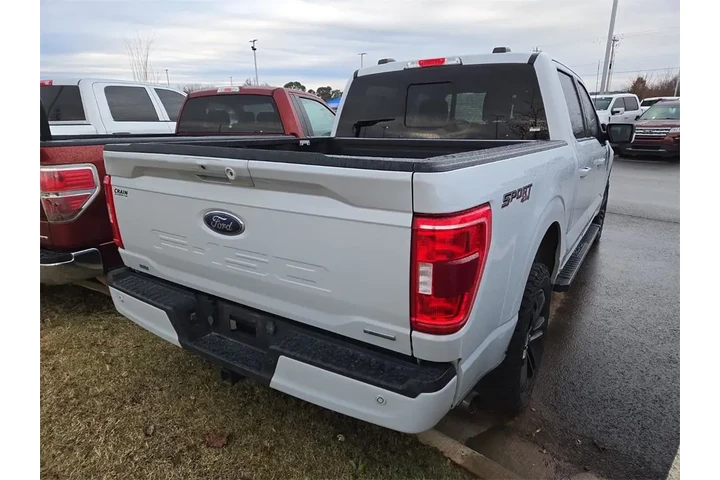 $33000 : Ford F-150 2022 4x4 XLT 4dr image 3