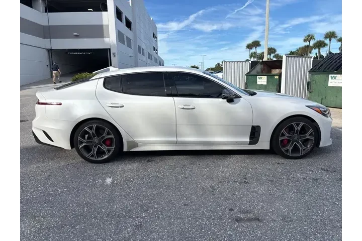 $22600 : Kia Stinger 2020 GT 4dr Seda image 2