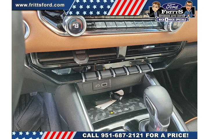 $39982 : GMC Canyon 2023 4x4 AT4 4dr image 9