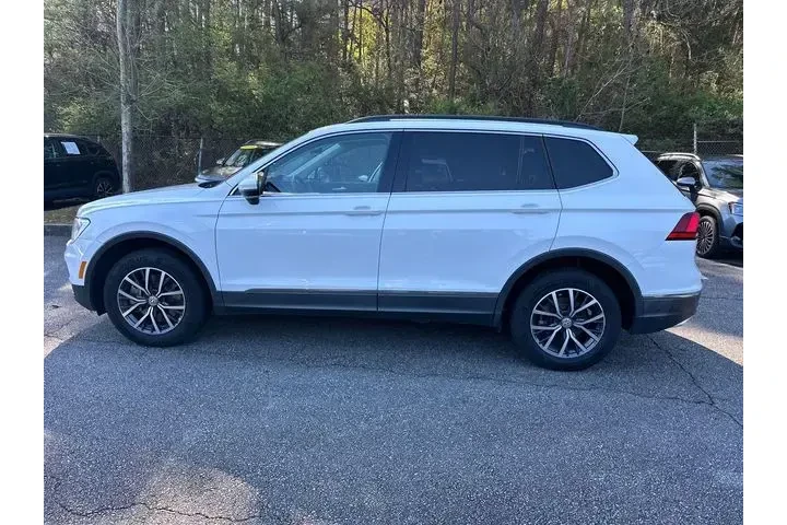 $12293 : Volkswagen Tiguan 2020 SE 4d image 8