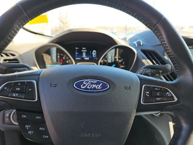 PRE-OWNED 2019 FORD ESCAPE SEL image 6