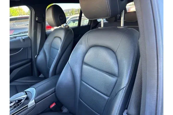 $16807 : Mercedes-Benz GLC 2018 AWD G image 6