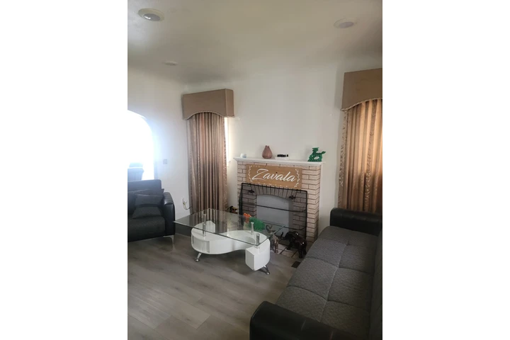 $3400 : Casa grande rrenta image 7