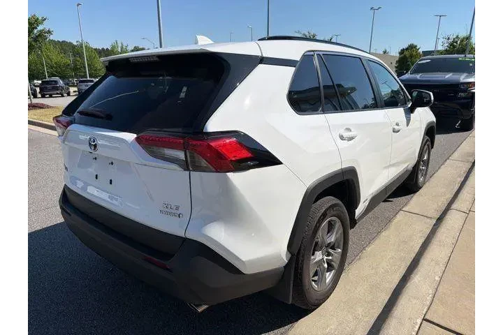 $35645 : Toyota RAV4 Hybrid 2024 AWD image 5
