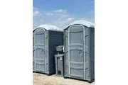 DS Portable Toilets thumbnail 2