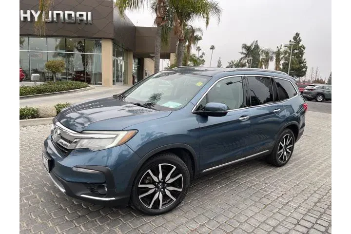 $29990 : Honda Pilot 2021 AWD Touring image 2