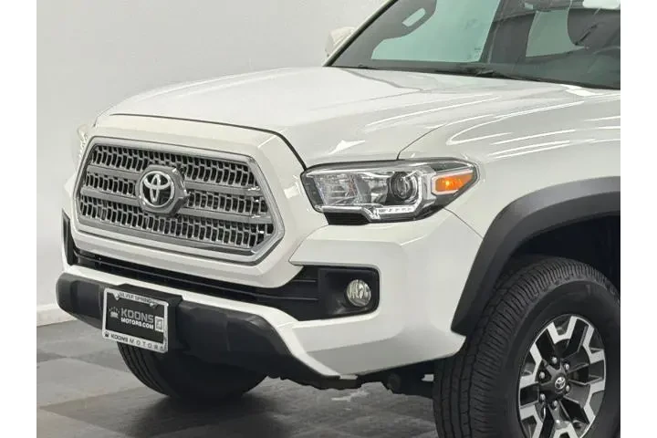 $24500 : Toyota Tacoma 2017 4x4 TRD P image 2