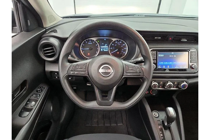 $16998 : Nissan Kicks 2023 S 4dr Cros image 10