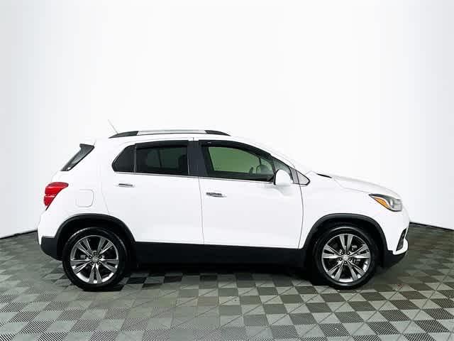 $13123 : PRE-OWNED 2019 CHEVROLET TRAX image 10