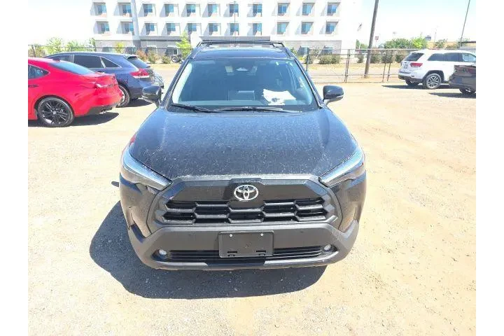 $36900 : Toyota Corolla Cross 2026 XL image 2