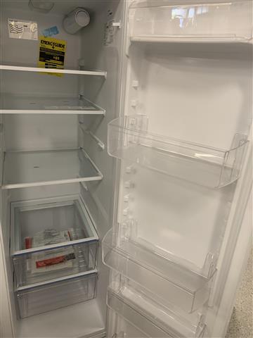 $1000 : Nuevo Refrigerador en caja image 2