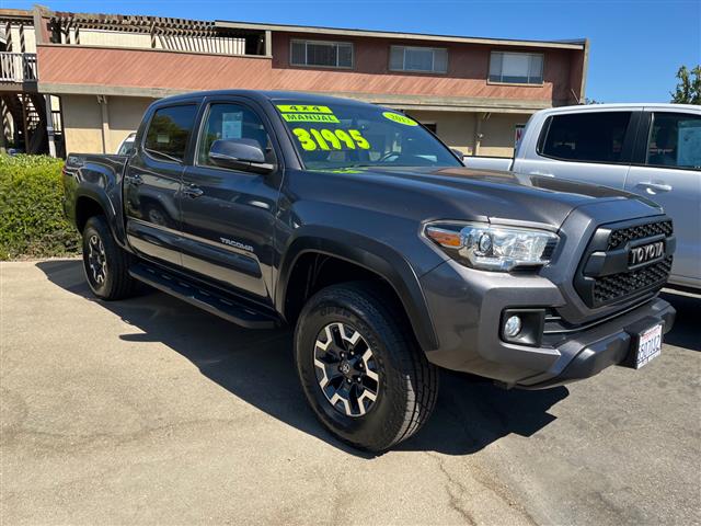 $31995 : 2017 Tacoma TRD Off Road Doub image 2