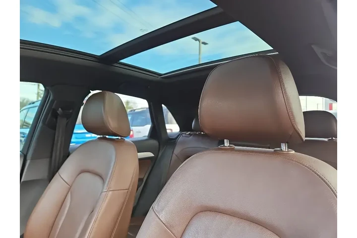 $13629 : Audi Q3 2018 2.0T Premium 4d image 10