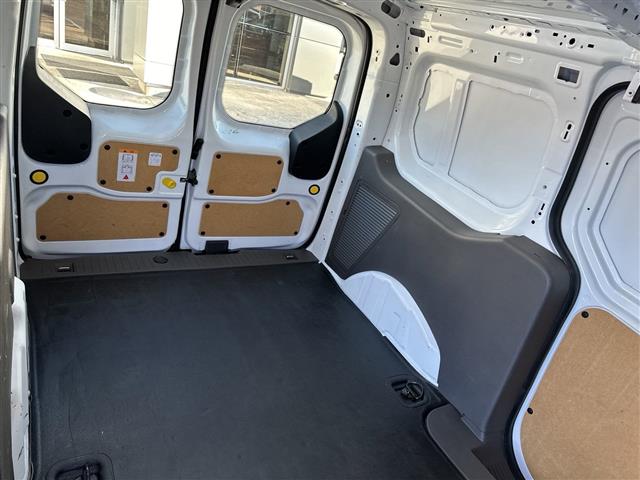 $26499 : 2020 Transit Connect XL Van C image 8