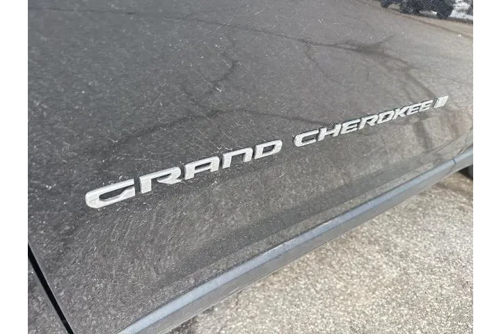 $26285 : Jeep Grand Cherokee 2023 4x4 image 4