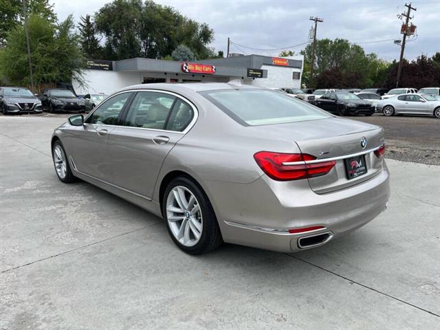 $26500 : 2016 BMW 7 Series 750i xDrive image 6