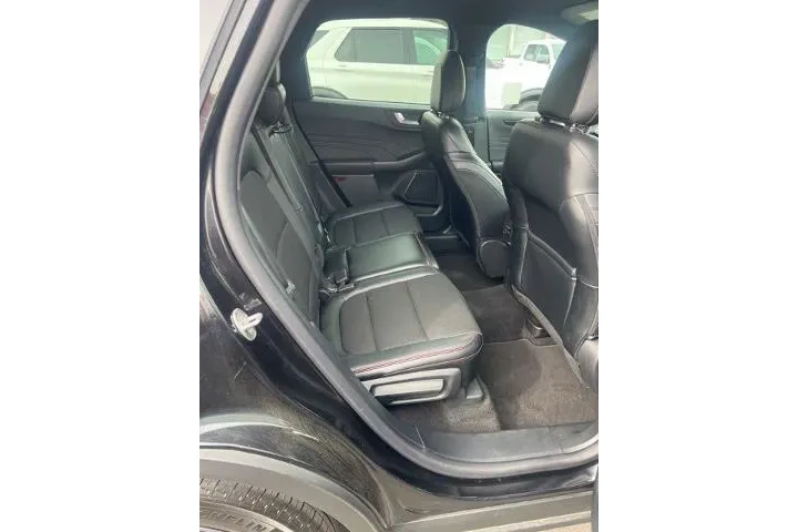 $31988 : Ford Escape 2025 AWD ST-Line image 8