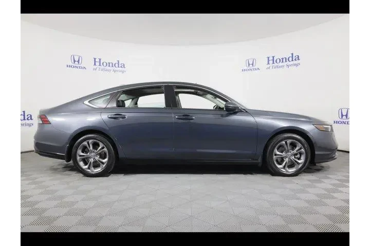 $30875 : Honda Accord Hybrid 2024 EX- image 8