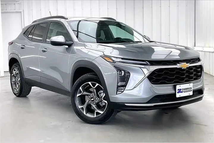 $18990 : Chevrolet Trax 2024 LT 4dr C image 1