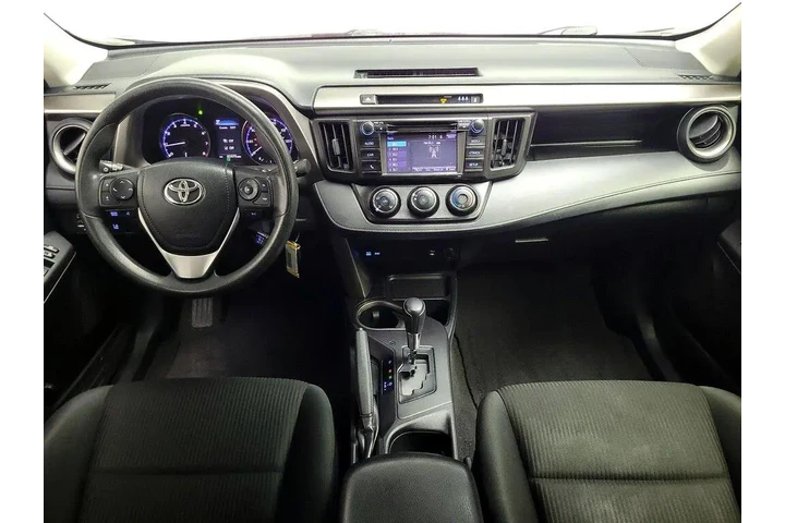 $17998 : Toyota RAV4 2018 LE 4dr SUV image 9