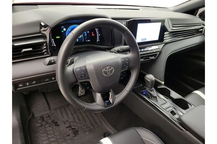 $31998 : Toyota Camry 2025 SE 4dr Sed image 9