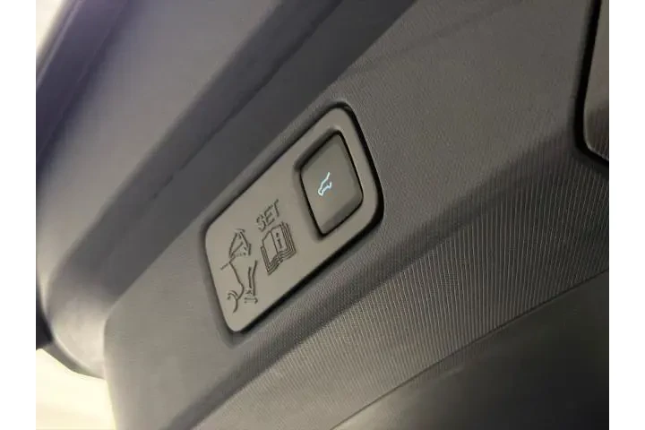 $36500 : Ford Mustang Mach-E 2023 AWD image 10