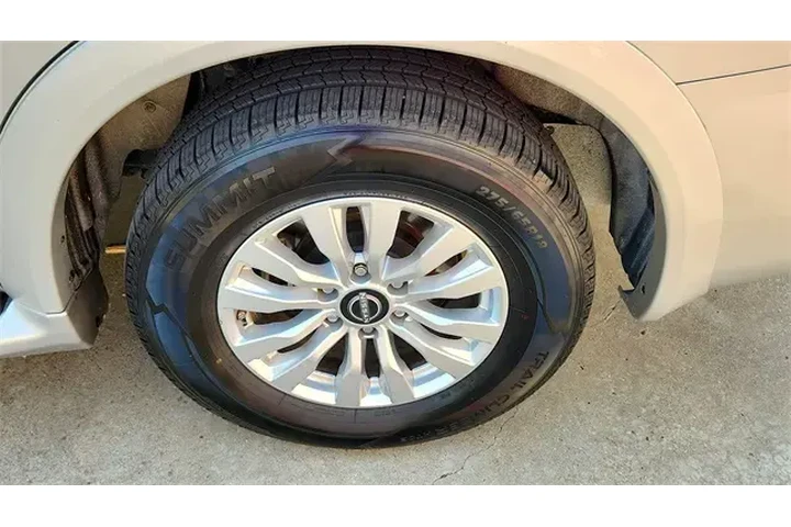 $27679 : Nissan Armada 2023 4x2 SV 4d image 9