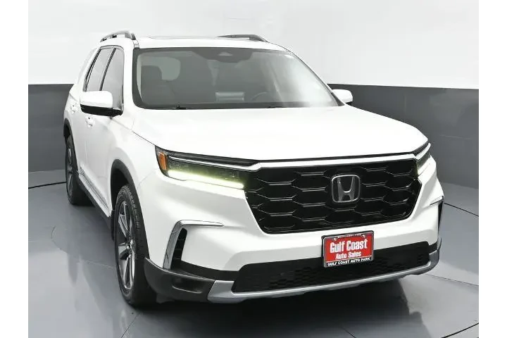 $33991 : Honda Pilot 2023 AWD Touring image 3