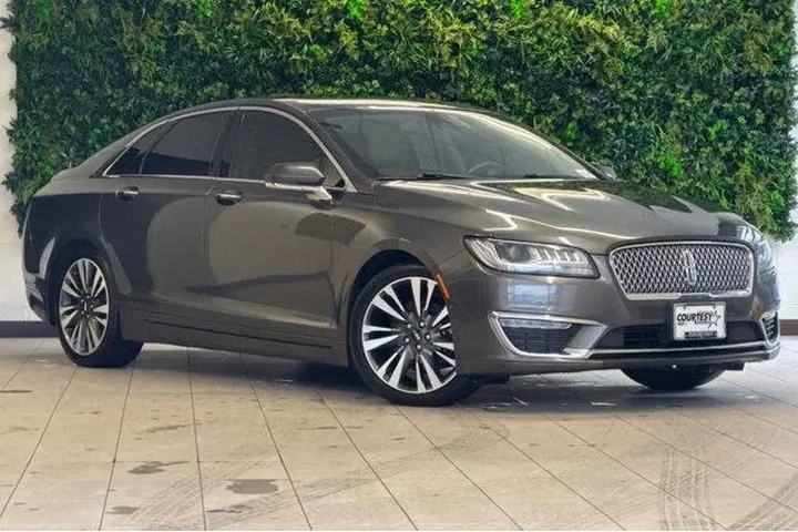 $15997 : Lincoln MKZ 2019 AWD Reserve image 2