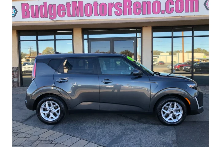 $15322 : 2023 Soul LX CVT image 2