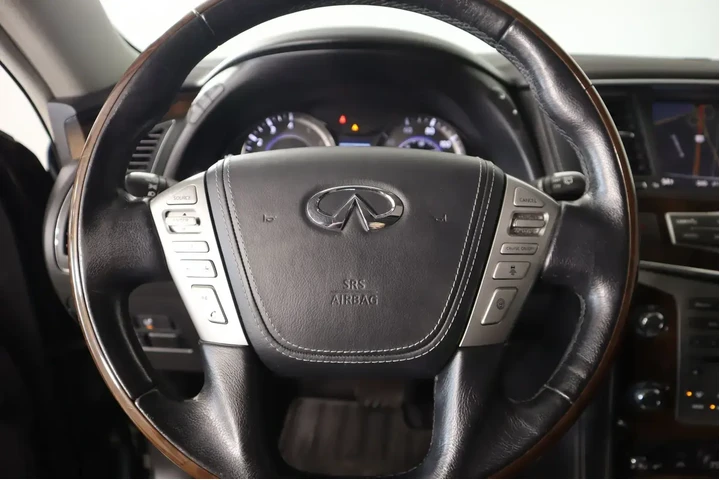 $15489 : INFINITI QX80 2018 AWD 4dr S image 3