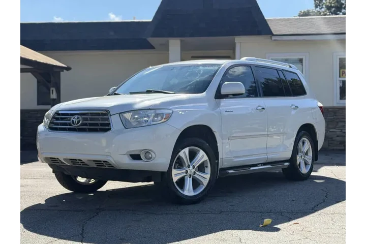 2010 Highlander Limited image 1