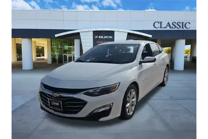 $17987 : Chevrolet Malibu 2023 LT 4dr image 3