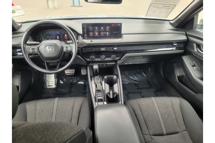 $29388 : Honda Accord Hybrid 2024 Spo image 10