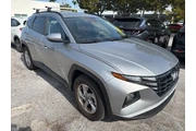 $22688 : Hyundai TUCSON 2023 SEL 4dr thumbnail
