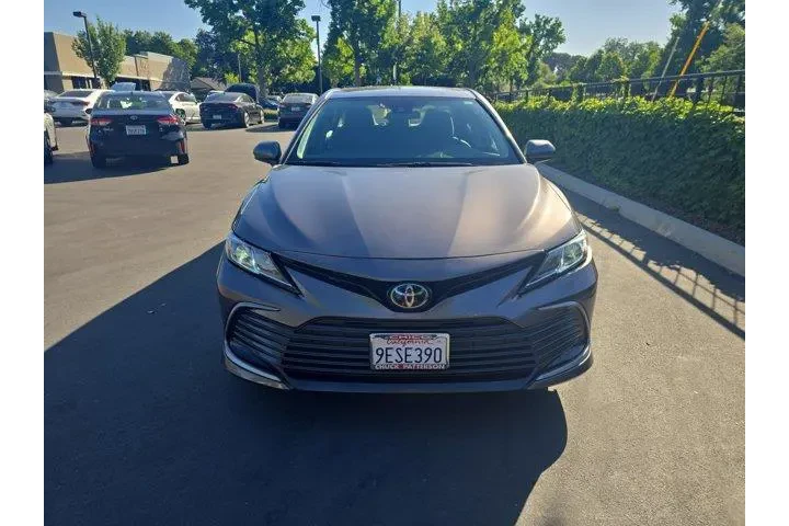 $24995 : Toyota Camry 2023 LE 4dr Sed image 2